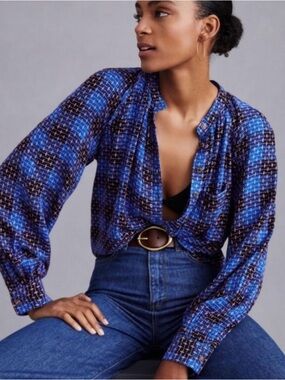 PILCRO Embroidered Plaid Button Up
Size L So Gorgeous!! NWOT